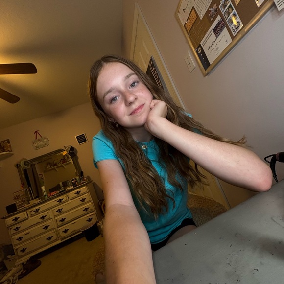 leslieew02